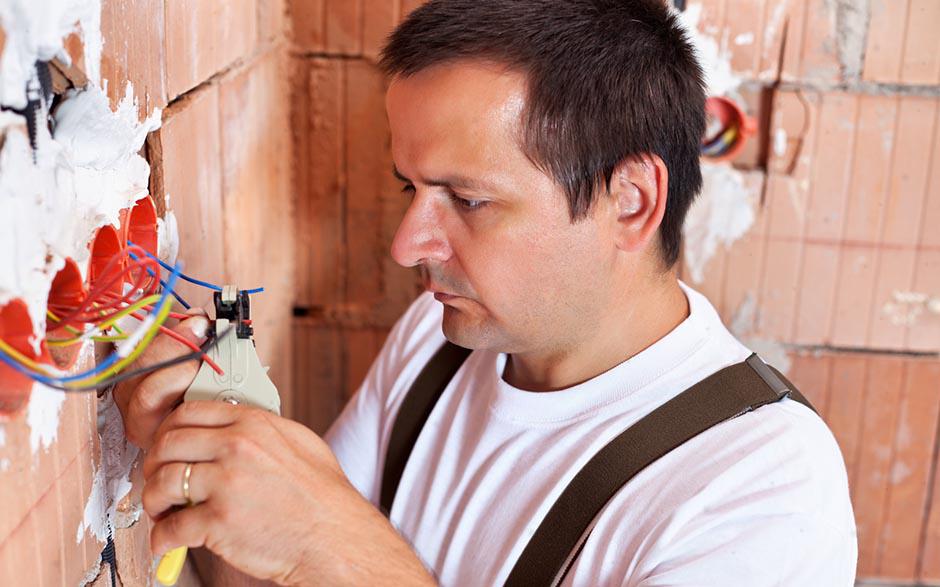travail électricien Fontainebleau